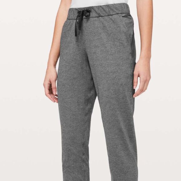 Lululemon Gray On The Fly 7/8 27” Size 4 - Picture 2 of 10